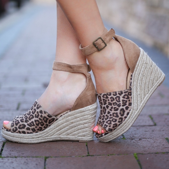 Shoes - SOPHIA Purrfect Wedges